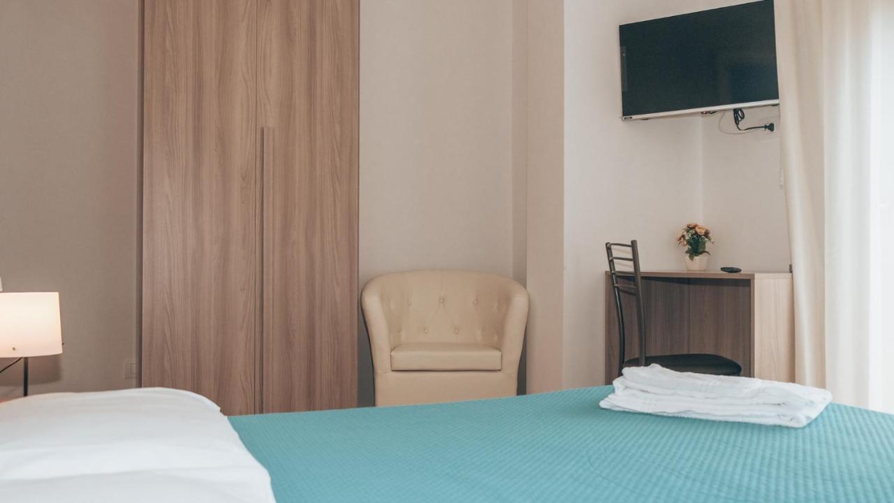 Guesthouse Aschenez Reggio Calabria Exterior photo